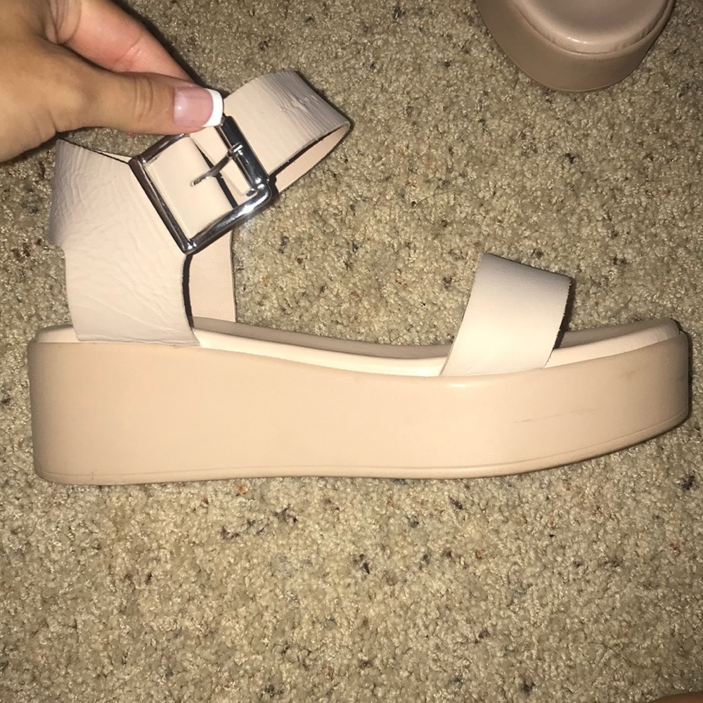 Steve Madden platform
